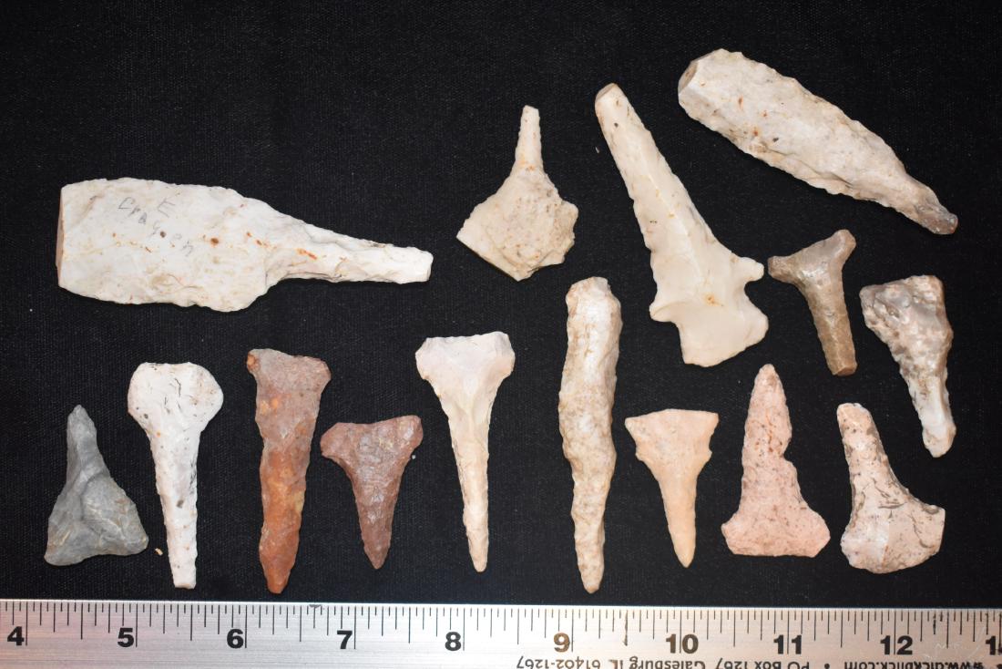 Lot of Arrowheads found in Marion County Missouri by: Lot of Arrowheads found in Marion County Missouri by Robert Wehrenberg sometime prior to 2003