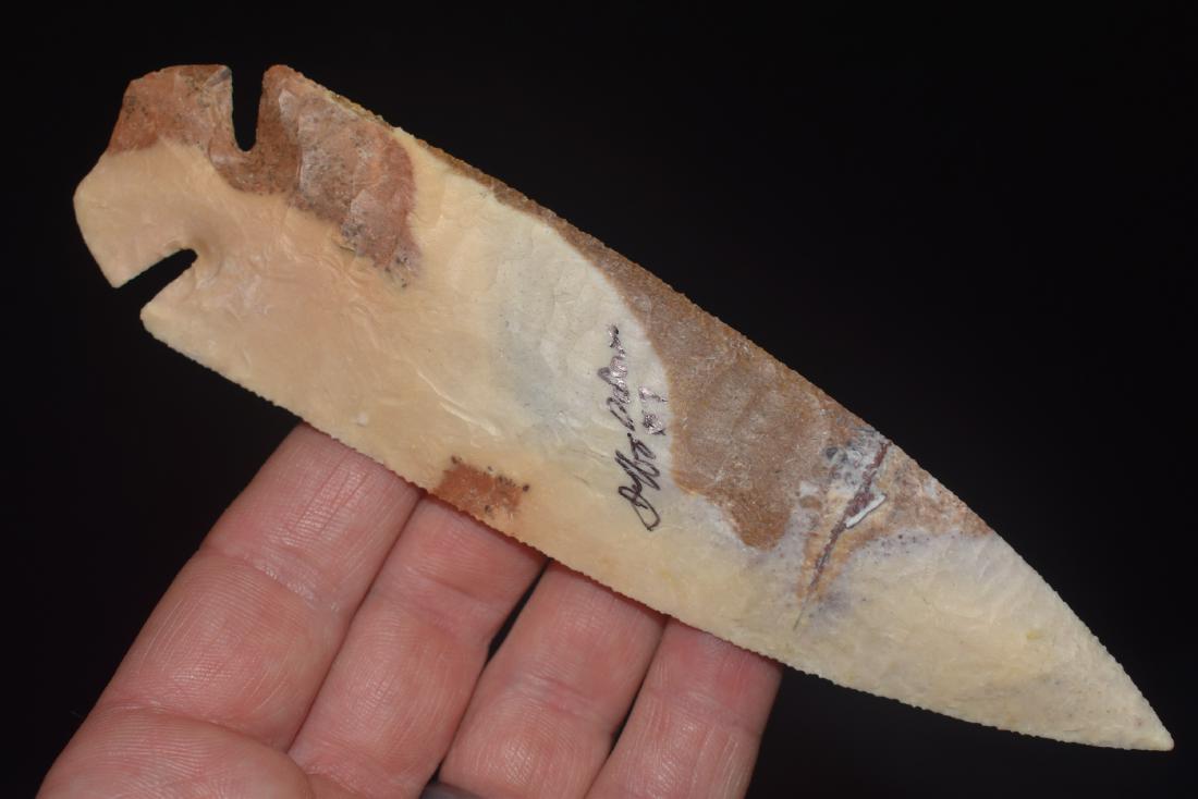 6" Dovetail, artist Jeff Gower, artist Jim Hopper,: 6” Dovetail, artist Jeff Gower, artist Jim Hopper, Pictured in Masterpieces of Modern Lithic Art Page 132