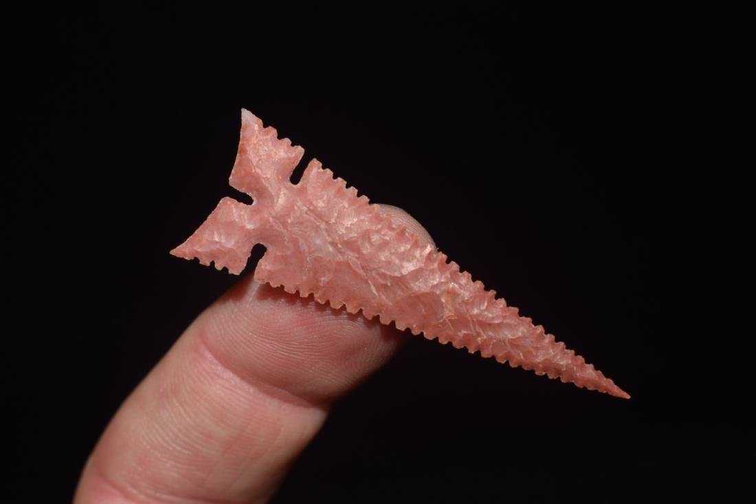 1 7/8" Extra Fine Western Arrowhead (1 of 2)
