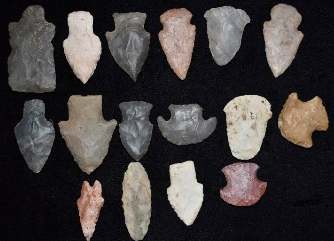 16 Arrowheads,  found by Jack Baker, Wayne Co, IL (1 of 14)