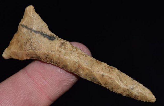 2 3/4" Archaic Drill, found by Jack Baker, Wayne Co, IL (1 of 8)