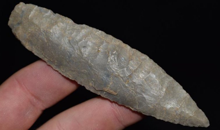 4 1/8" Agate Basin, well-flaked, found by Jack Baker, (1 of 8)