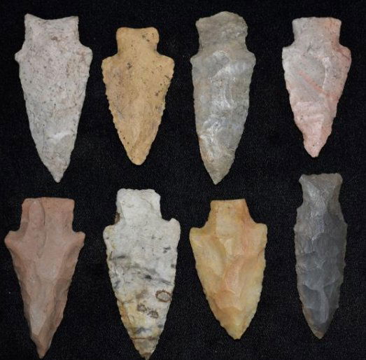 8 Arrowheads, found by Jack Baker, Wayne Co, IL (1 of 5)