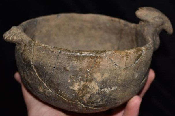 7" diameter duck effigy bowl, glued/repaired, found by (1 of 12)