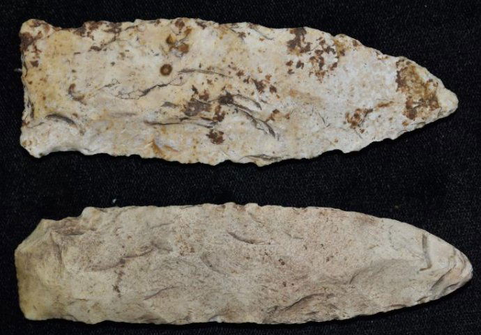 2 Etley Arrowheads (1 of 6)
