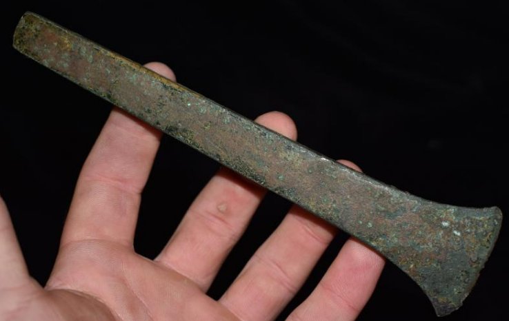 7 3/8" Copper Celt, precolumbian (1 of 7)