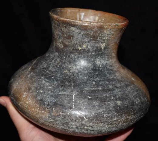 Old Southwestern Water Bottle, High Burnish with nice (1 of 9)