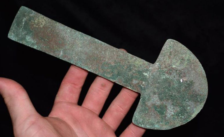 9 1/2" Long very fine Copper Inca Tumi Knife, Ex Tom (1 of 7)