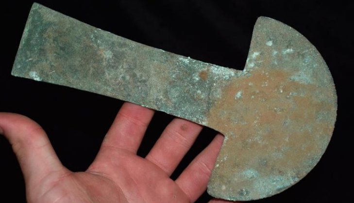 9 1/4" Long very fine Copper Inca Tumi Knife, Ex Tom (1 of 7)