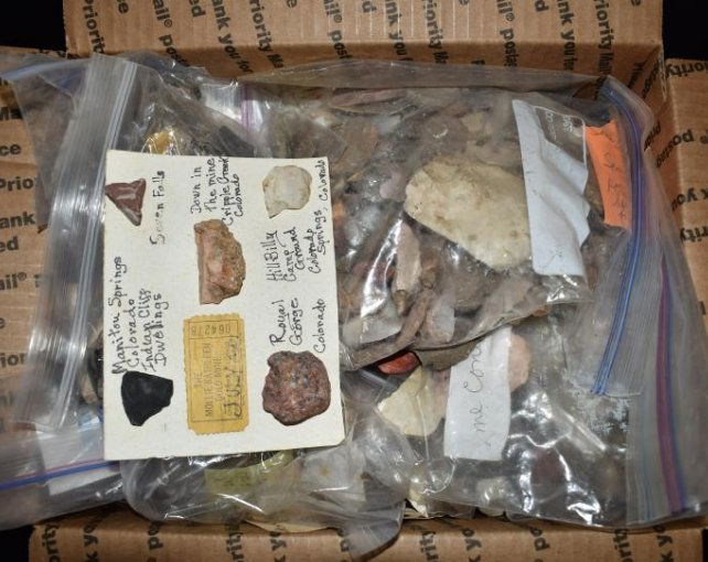 Large lot of Arrowheads and Site Material, collection (1 of 7)