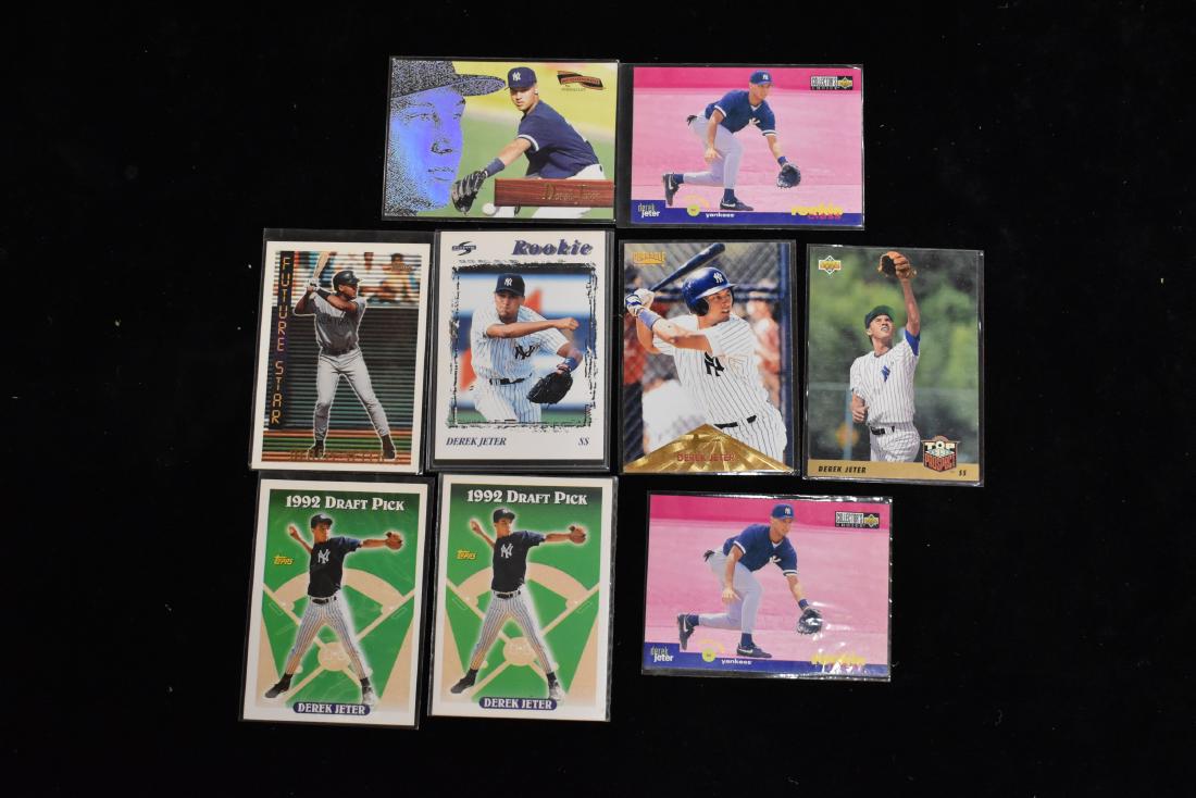 Lot of 9 Derek Jeter Rookie Cards: Lot of 9 Derek Jeter Rookie Cards