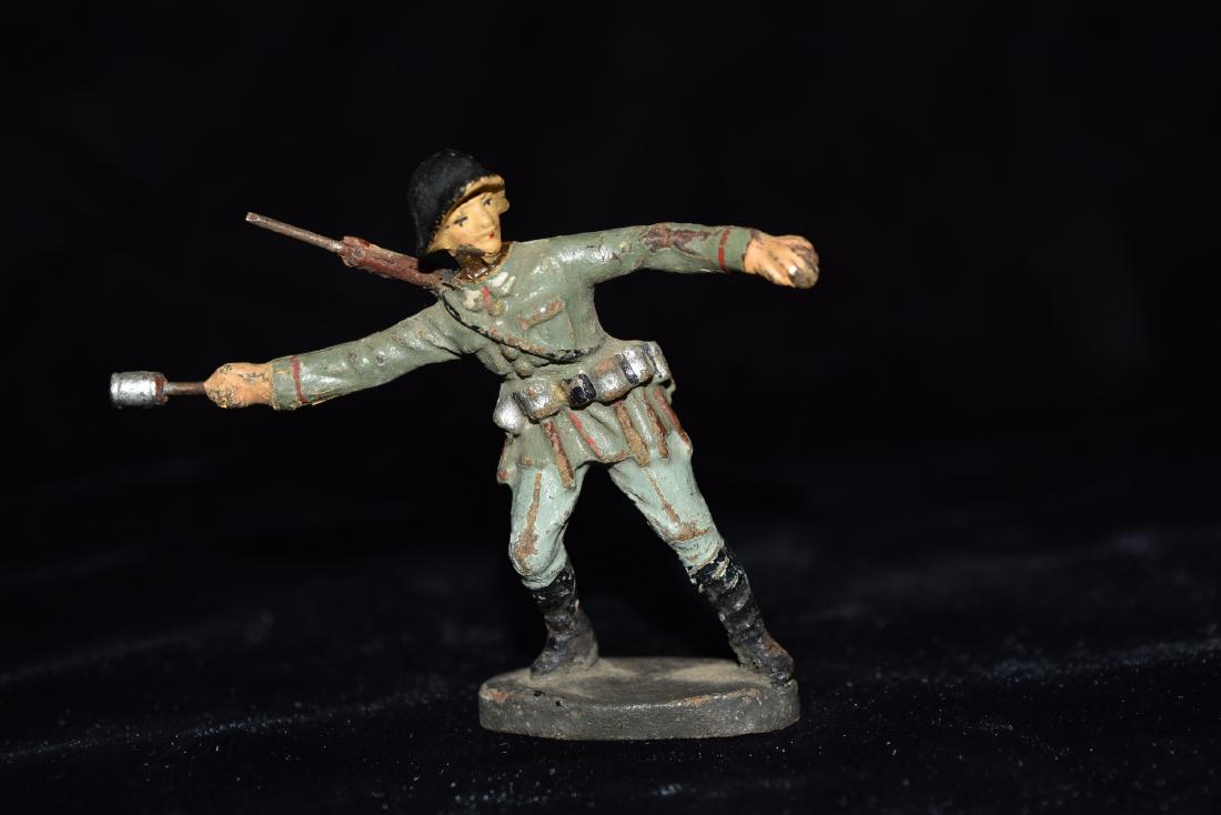 Elastolin Soldier Throwing Grenade Toy Germany WWI Era: Elastolin Soldier Throwing Grenade Toy Germany WWI Era