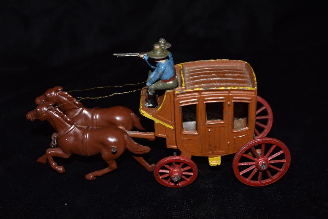 Johillco Lead/Tin Stagecoach and Horses Toy England WWI (1 of 5)