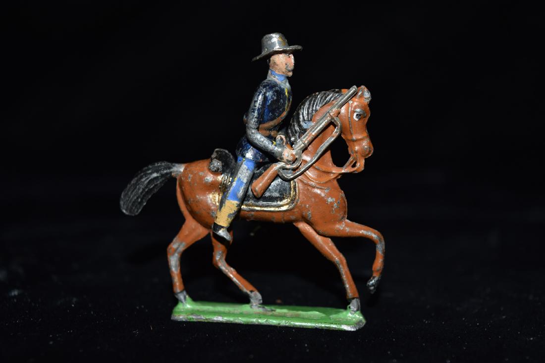 Lead/Tin US Army Union Cavalry Soldier on Horse Toy (1 of 6)