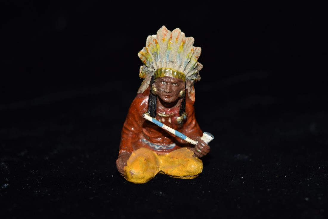 Tipple Topple Indian Chief Sitting with Pipe Toy (1 of 6)