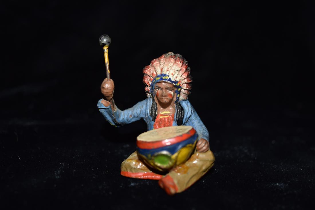 Elastolin Indian Chief Sitting with Drum Toy Germany (1 of 6)