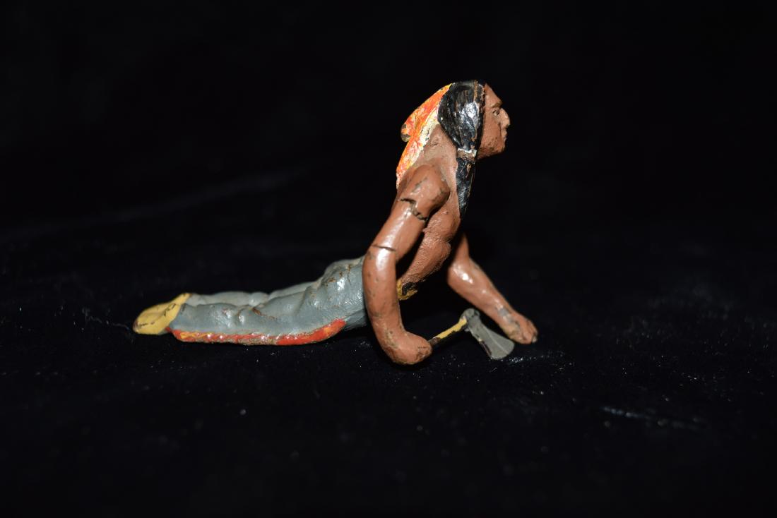 Elastolin Indian Laying Down with Tomahawk Toy Germany (1 of 7)