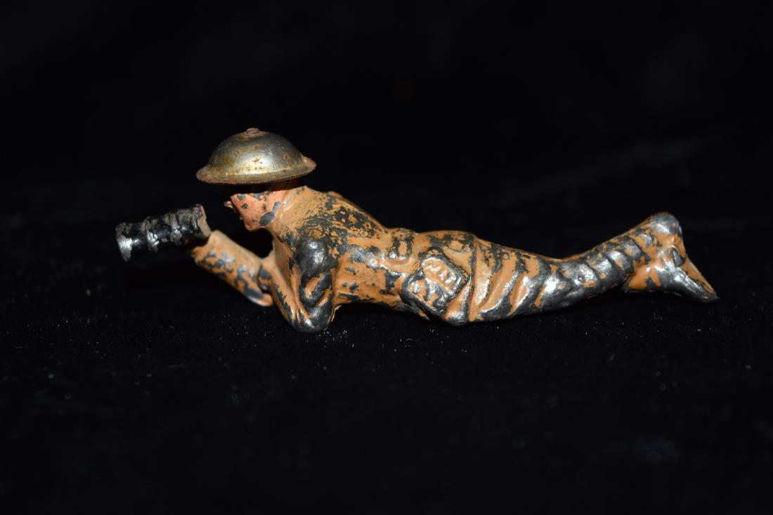 Barclay Diecast Soldier Laying Down with Binoculars Toy (1 of 6)