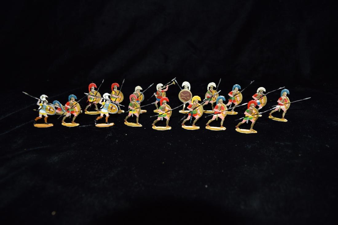 Lot of Kieler Zinnfiguren Lead Flat Greek Soldiers Toys (1 of 7)