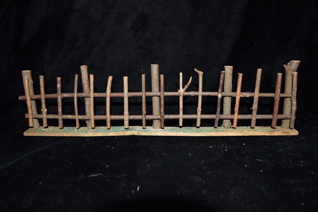 Wood Log Model Fence Section Toy Germany Mid 20th (1 of 4)