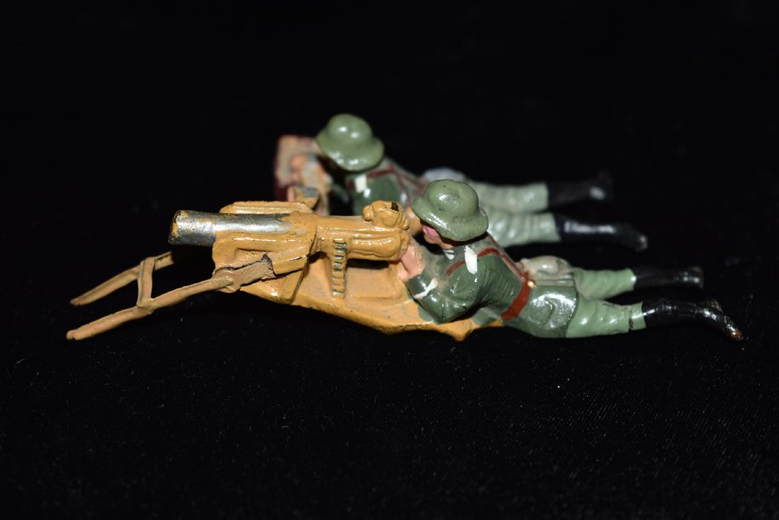 Elastolin WWII German Soldier Shooting Machinegun and (1 of 7)