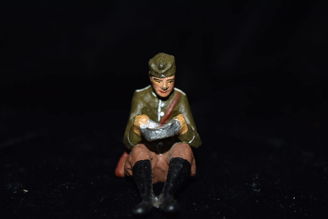 Elastolin WWII German Soldier Eating Toy Germany Early (1 of 6)