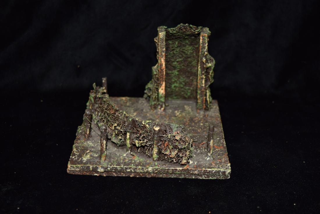 Wood Base War Trench and Barbed Wire Model Section Toy (1 of 9)