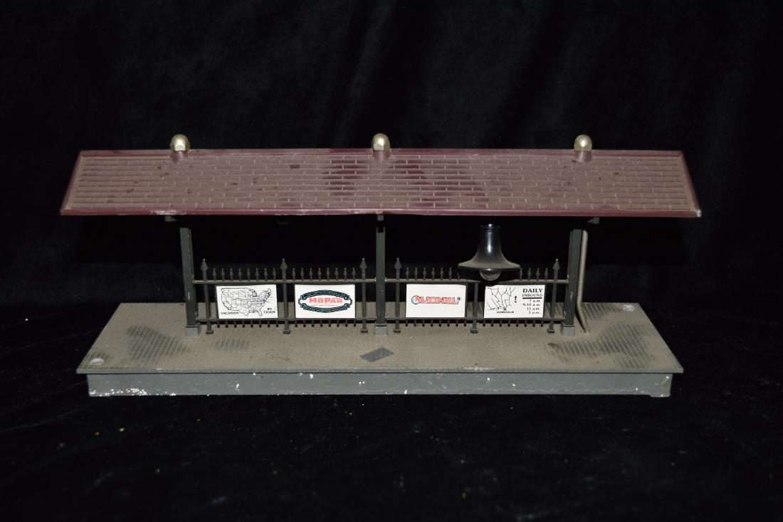 Lionel Trains Plastic Station Platform Toy for Model (1 of 6)
