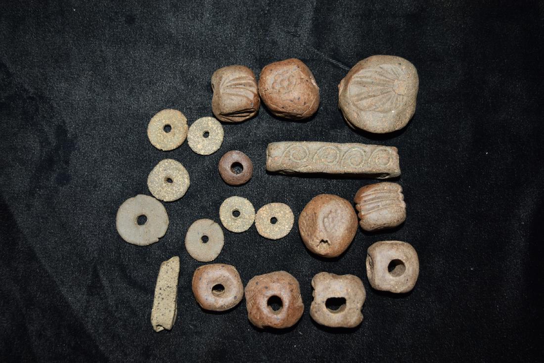 Interesting Lot of Pottery Doodles, African (1 of 7)