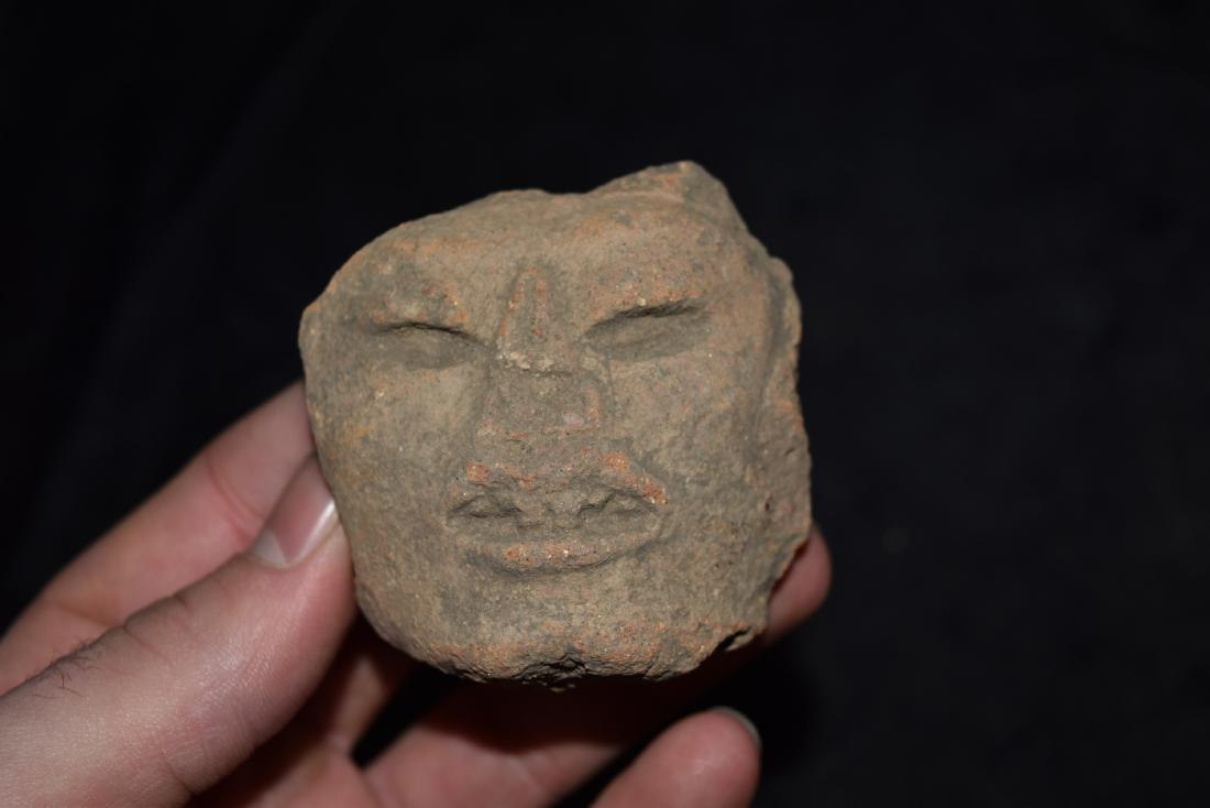 Pre Columbian Head 2 1/2" (1 of 5)