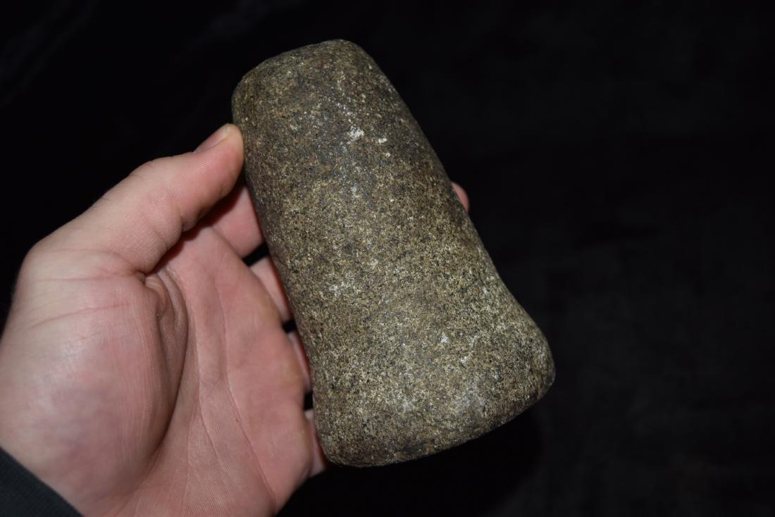 3" x5" Pestle, great form and use wear: 3" x5" Pestle, great form and use wear