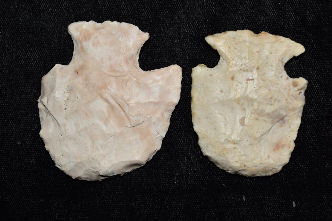 2 Hopewell Snyder Points (Stunners), Largest 2 1/4" x: 2 Hopewell Snyder Points (Stunners), Largest 2 1/4" x 2" Ex Ryan Stone, MO