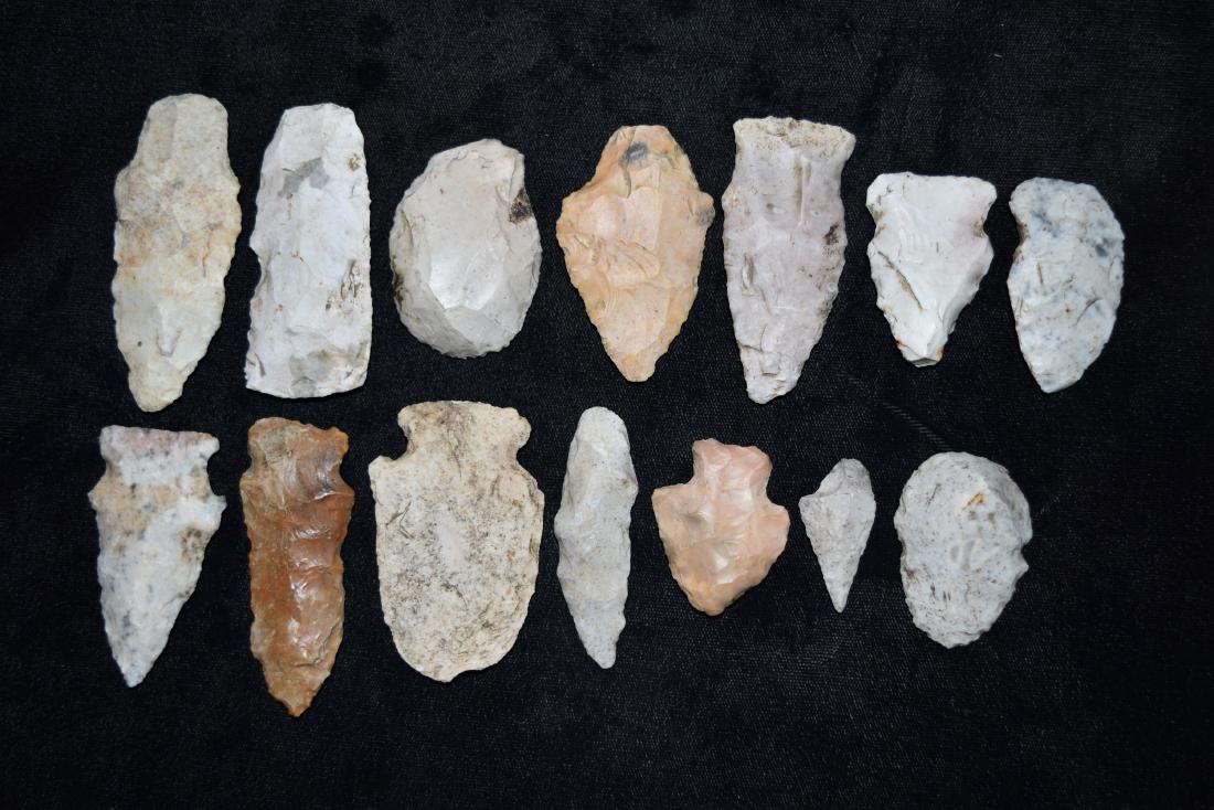 Group of 12 Woodland Adze and Points, Ex Ryan Stone, MO: Group of 12 Woodland Adze and Points, Ex Ryan Stone, MO