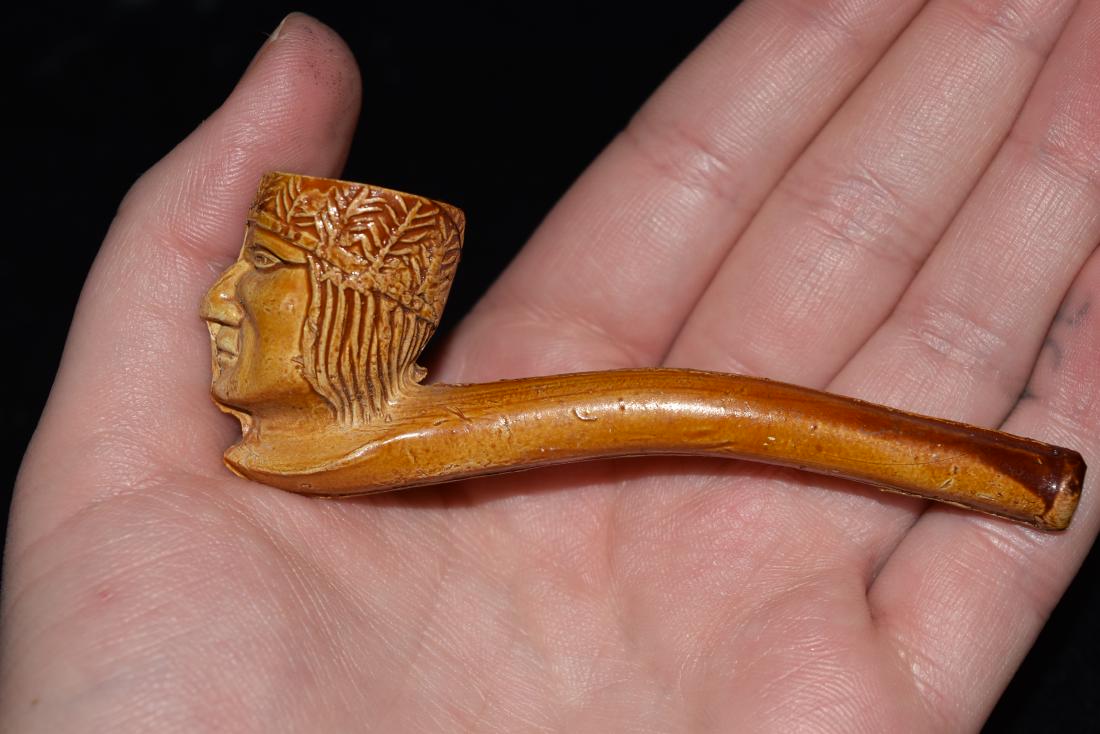 3 1/2" 1700-1800 Indian Head Historic Pipe (1 of 4)