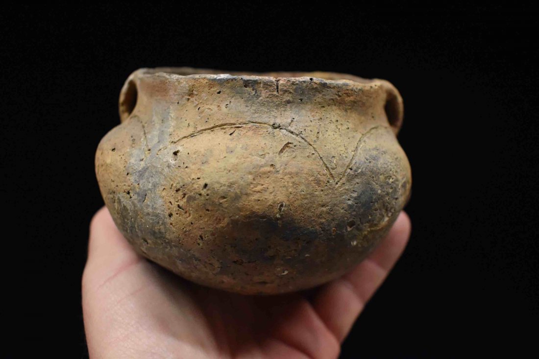 2 Handled Mathews Incised Jar W/ Squash Nodes 4.5" Dia (1 of 7)