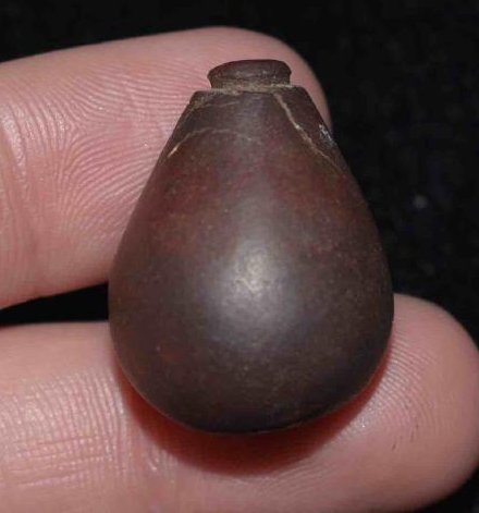 7/8 Grooved Hematite Plummet, Adams Co IL: 7/8 Grooved Hematite Plummet, Adams Co IL