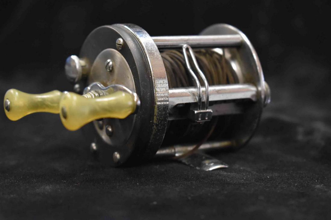 Vintage Shakespeare Shakespeare Marhoff 1964 Vintage Shakespeare Marhoff Fishing  Reel: 1964 GK Model, Nickel Silver