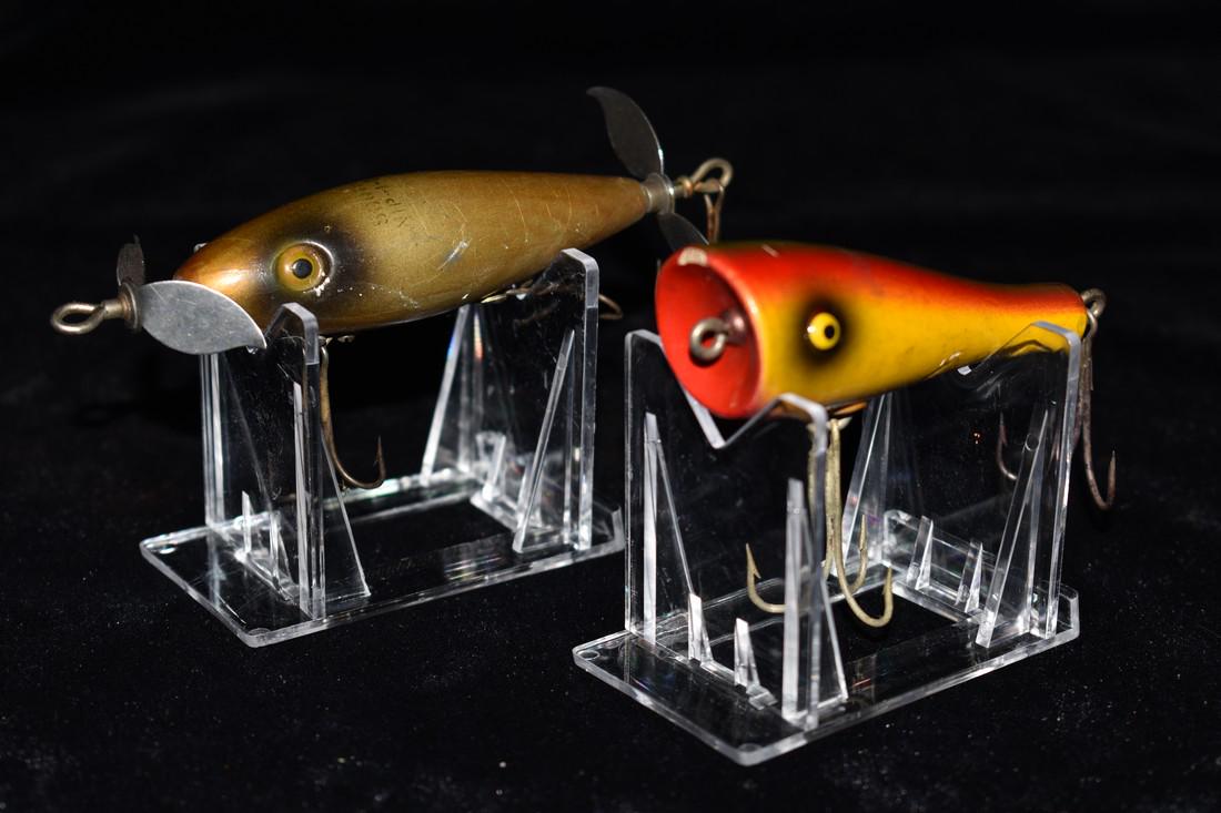 Lot of 2 Antique Fishing Lures: Lot of 2 Antique Fishing Lures