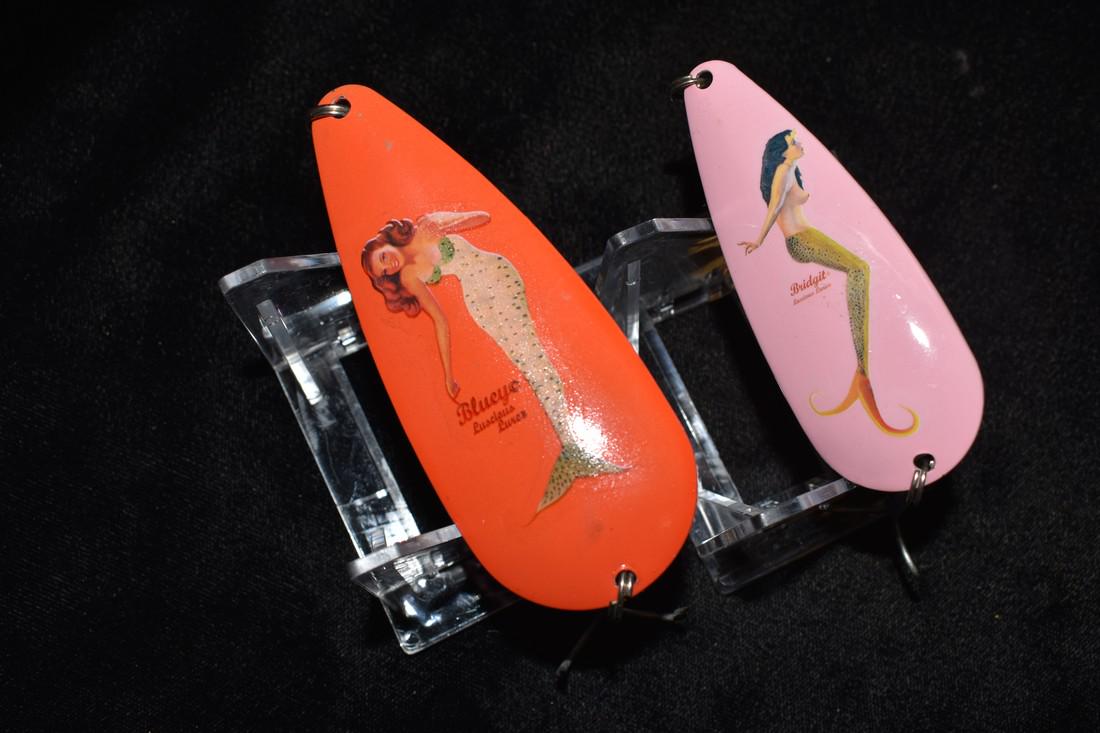 Lot of 2 Fishing Lures (1 of 4)