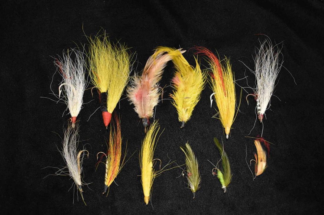 Lot of 12 Fishing Lures (1 of 7)