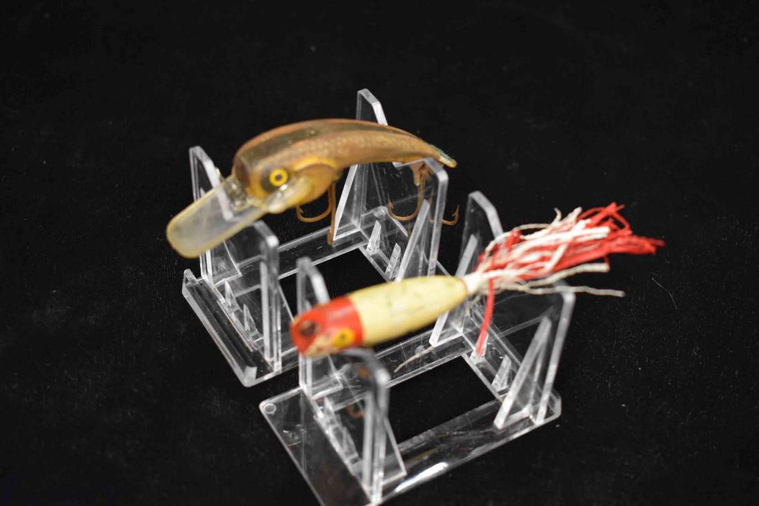 Lot of 2 Antique Fishing Lures: Lot of 2 Antique Fishing Lures