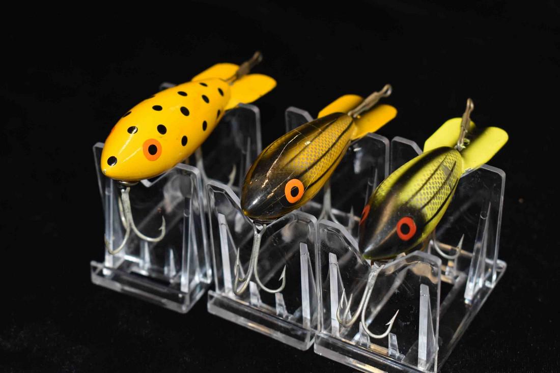 Lot of 3 Antique Fishing Lures: Lot of 3 Antique Fishing Lures