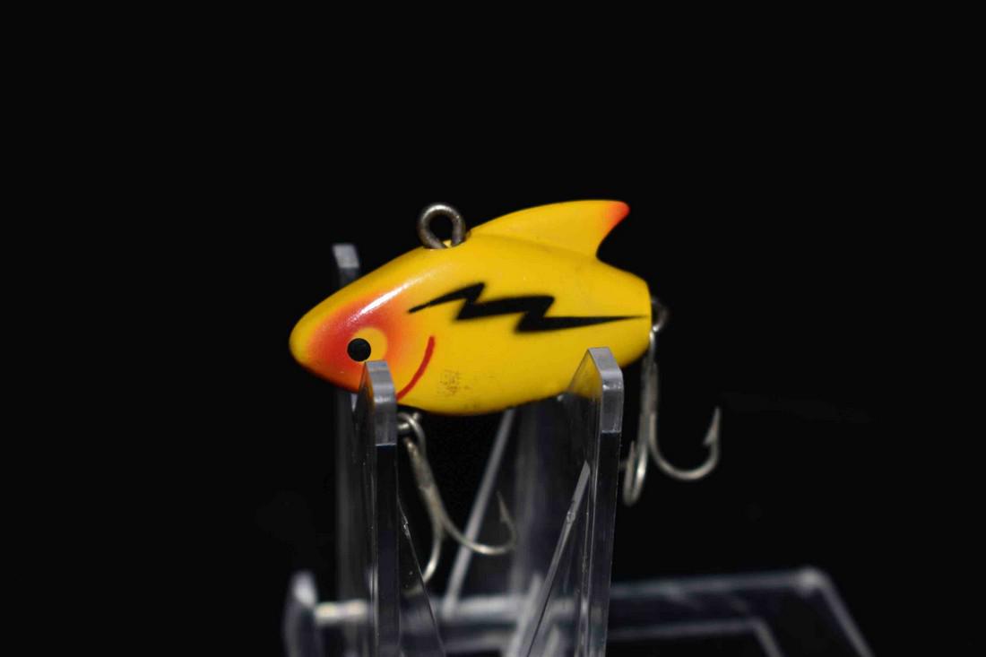 Antique Genuine Heddon Sonic Fishing Lure: Antique Genuine Heddon Sonic Fishing Lure