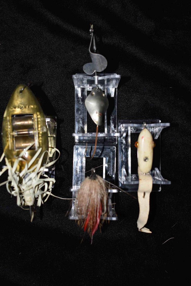 Lot of 4 Antique Fishing Lures: Lot of 4 Antique Fishing Lures