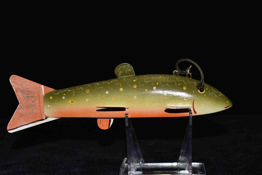 Antique Wooden Fishing Lure (1 of 5)