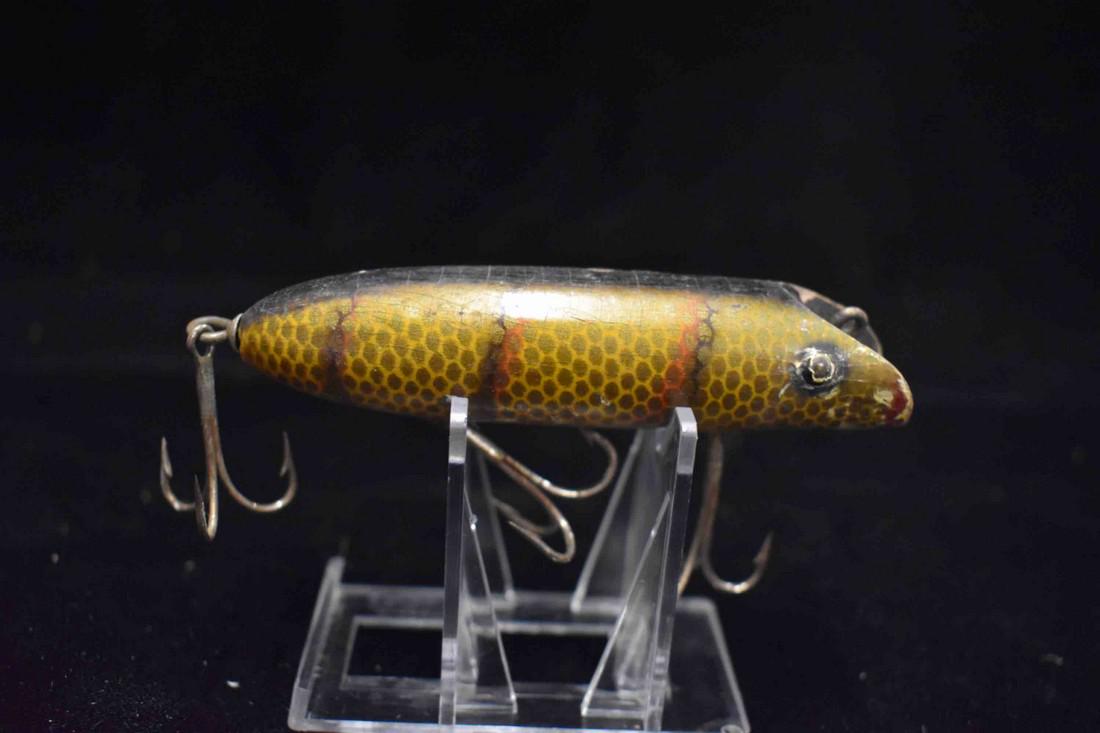 Antique Wooden Fishing Lure: Antique Wooden Fishing Lure