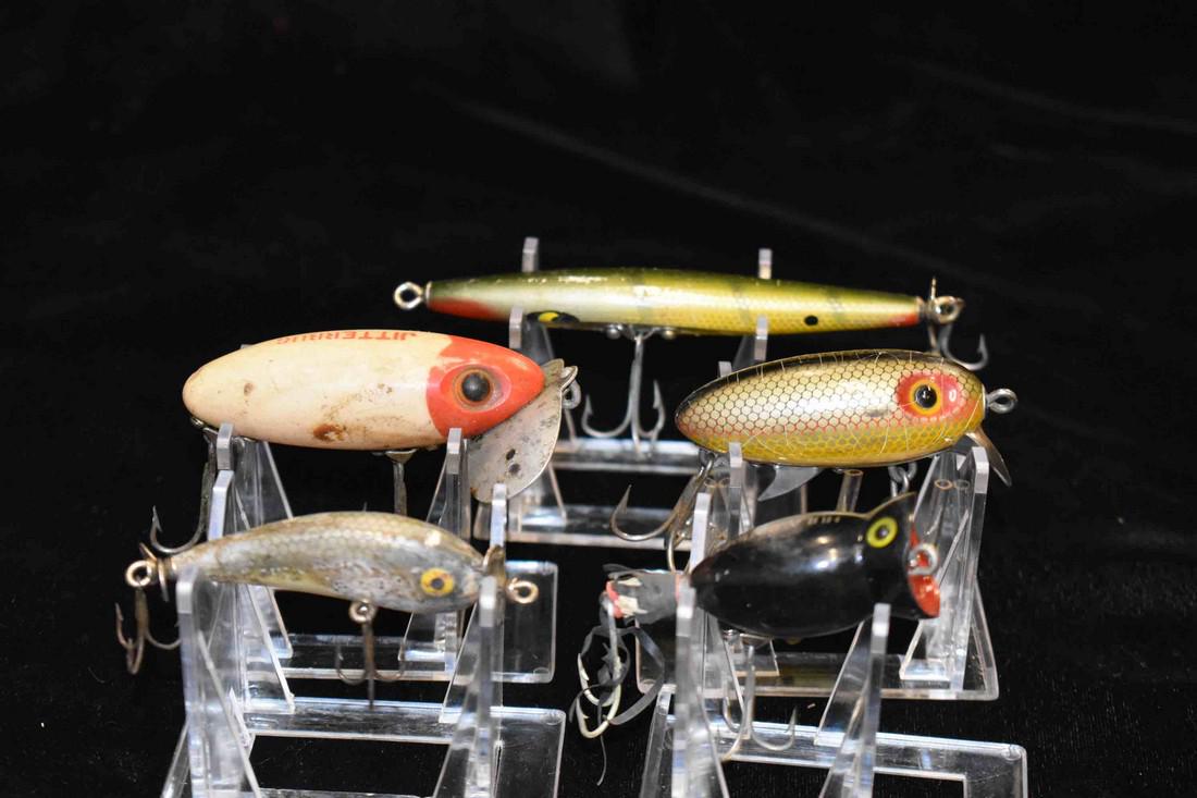 Lot of 4 Antique Fishing Lures: Lot of 4 Antique Fishing Lures