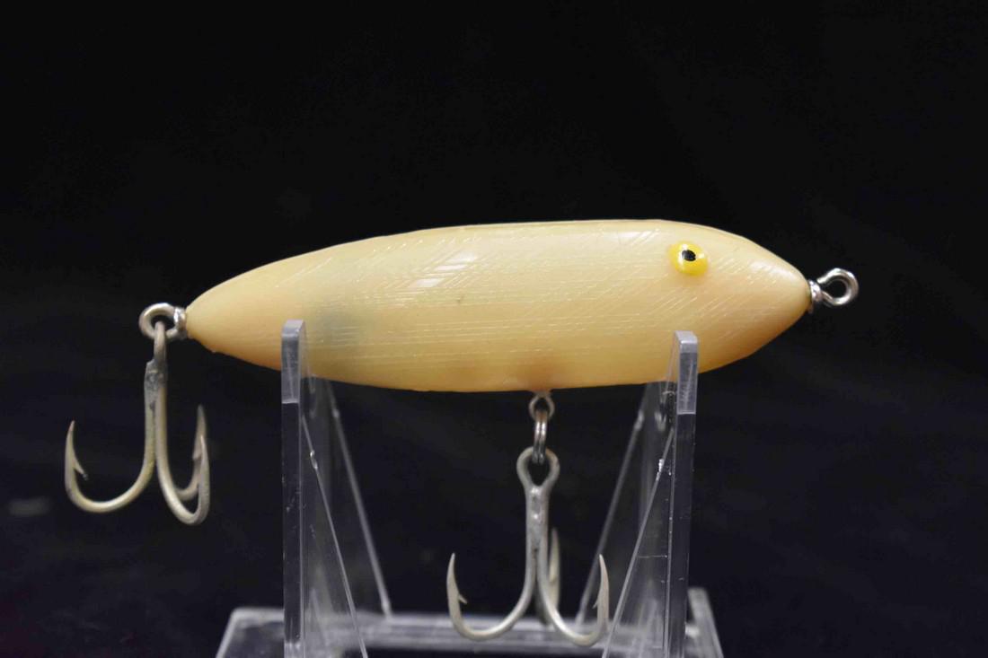 Bill Norman Plastic Lure in Original Box (1 of 5)