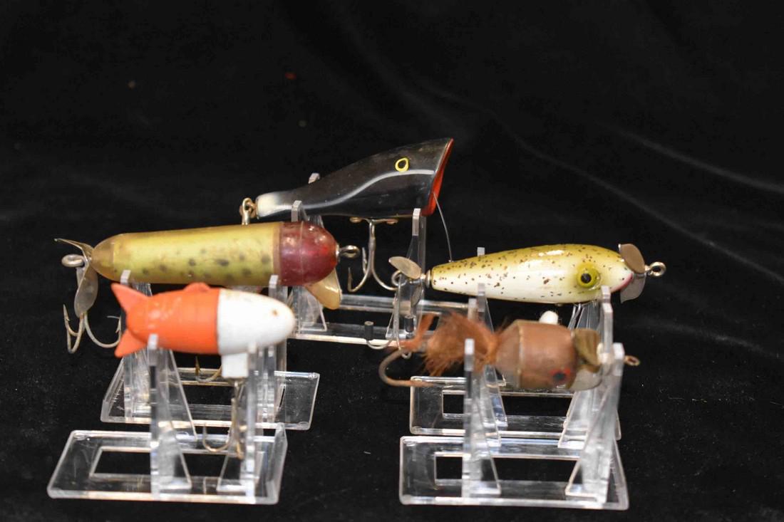 Lot of 5 Misc Lures (1 of 4)