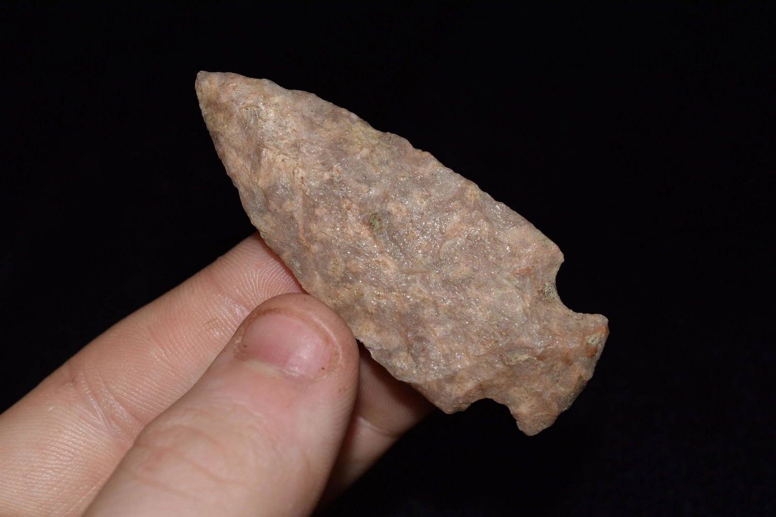 2 3/8 Sugar Quartz Bottleneck, Brown Co., IL (1 of 4)